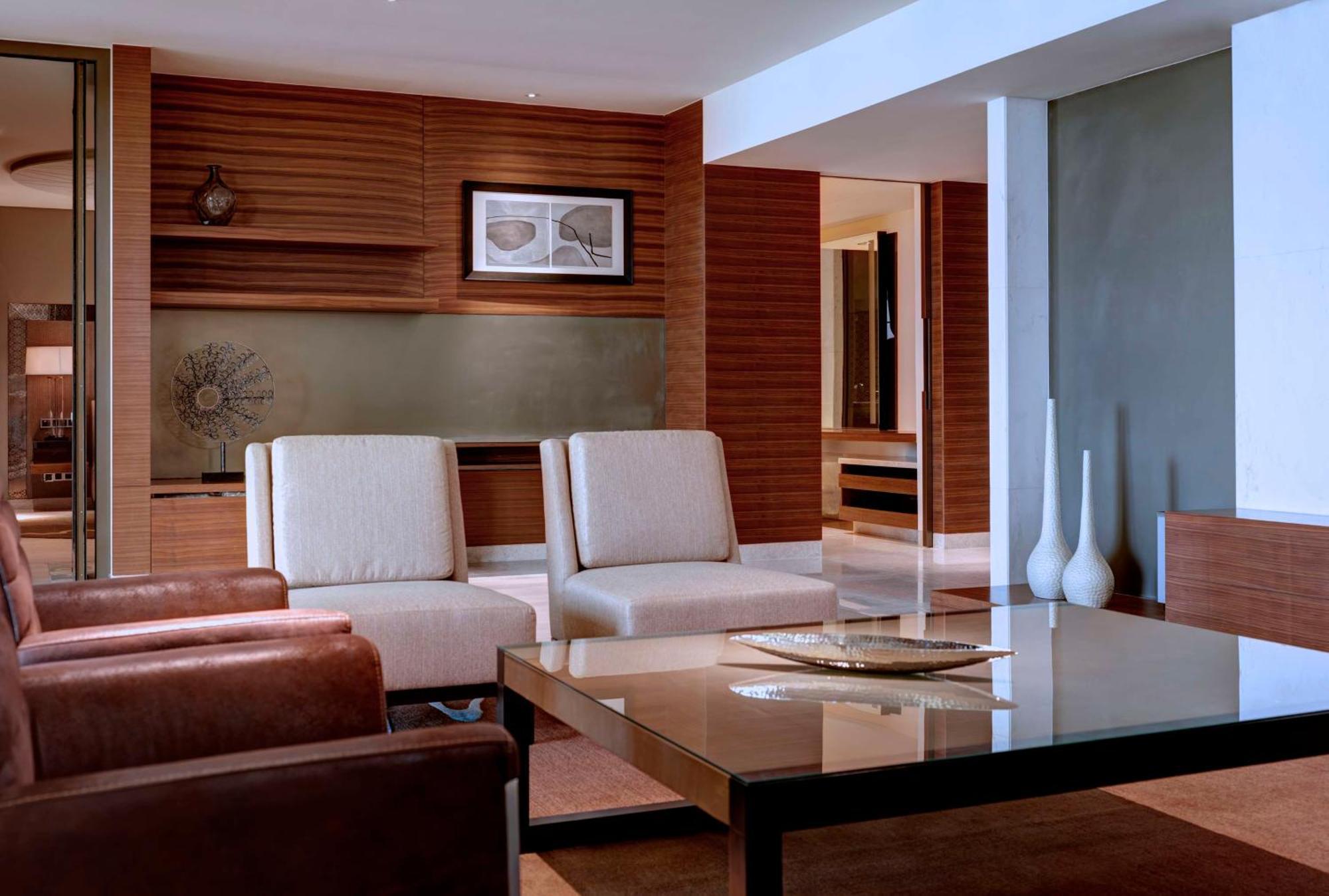 Park Hyatt And Курортный комплекс