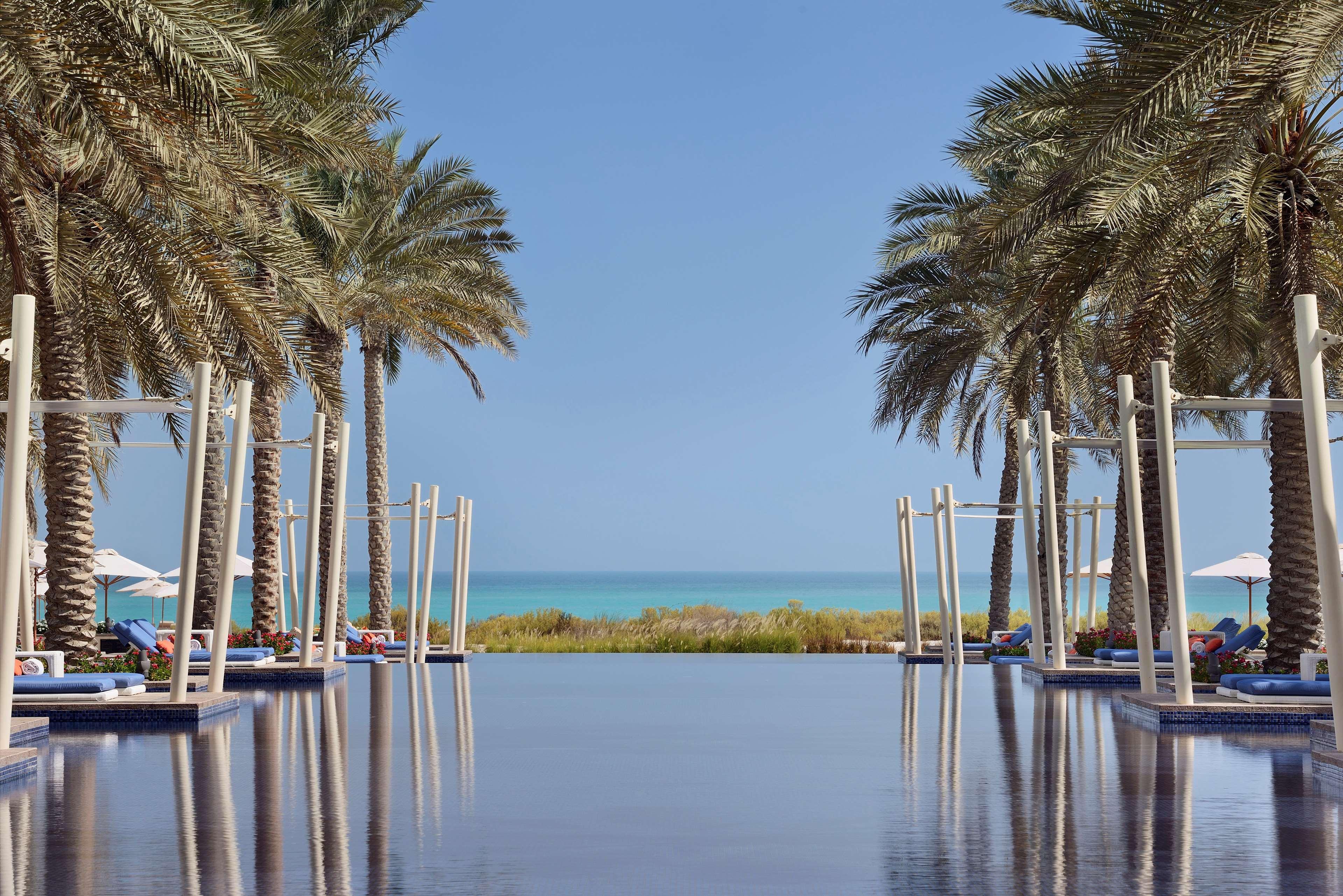 وفيلات بارك حياة أبوظبي 5*
