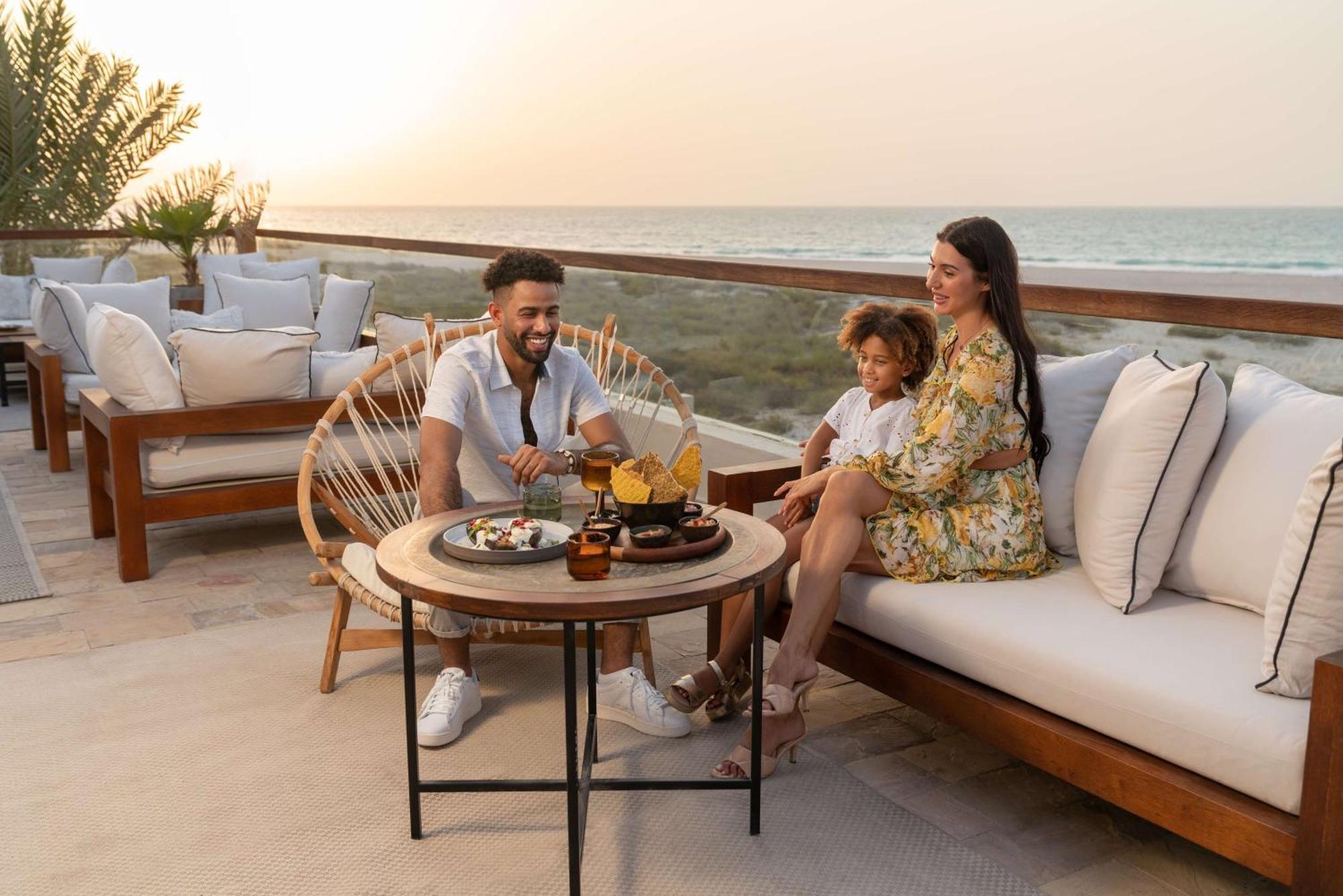 وفيلات بارك حياة أبوظبي منتجع 5*