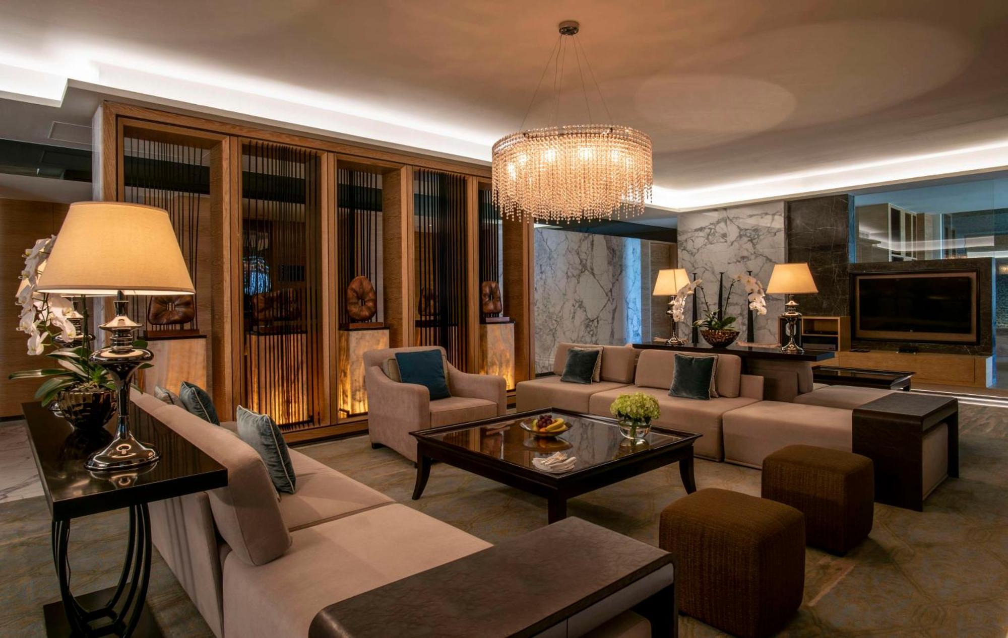 Park Hyatt And 5* Абу-Дабі