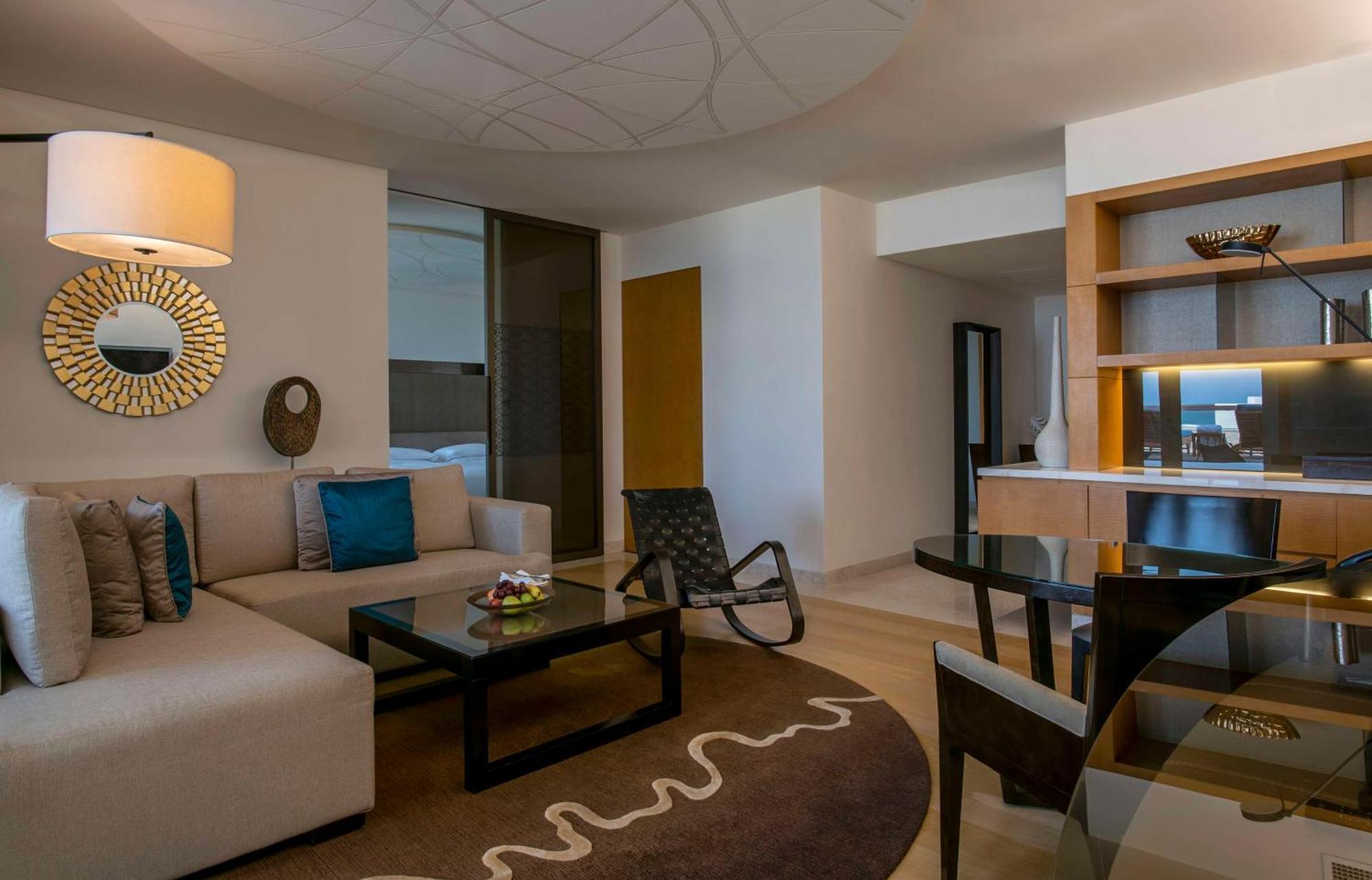 Park Hyatt And 5* Abu Dhabi